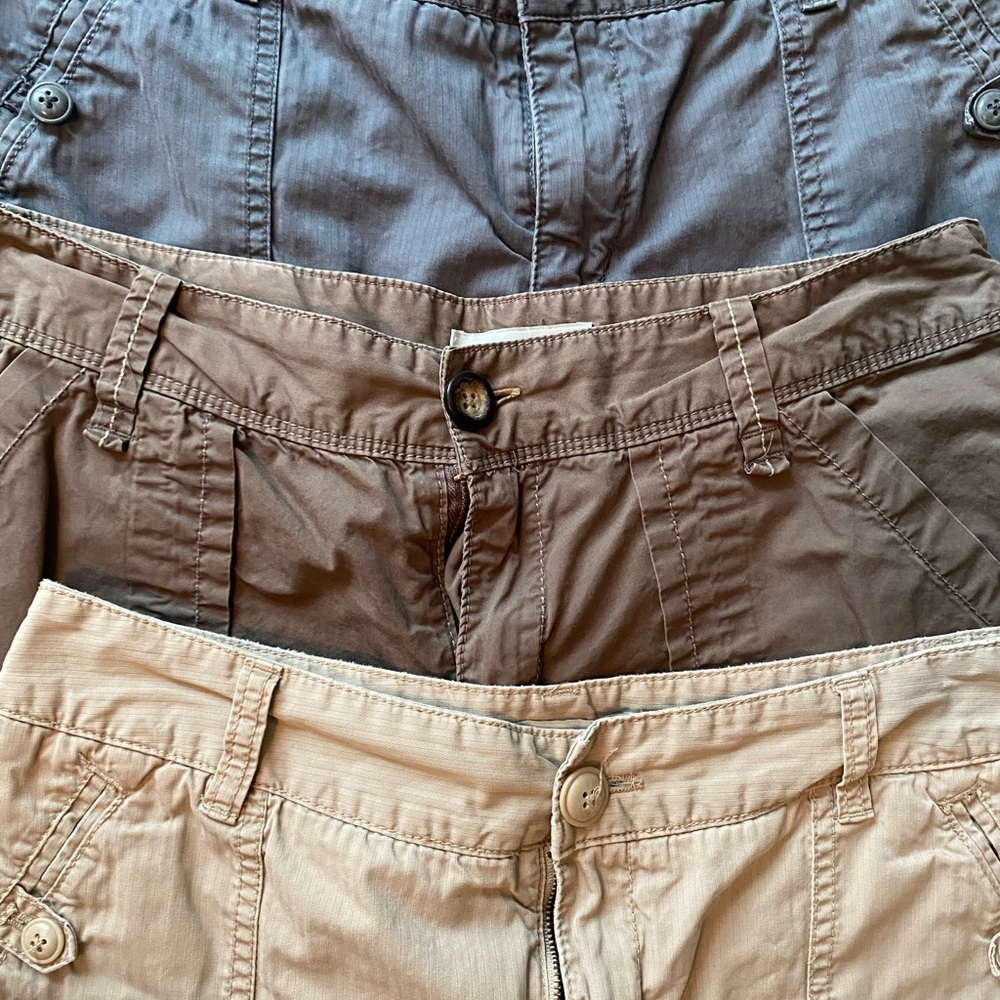 Set of 3 Size 4 Capri Pants